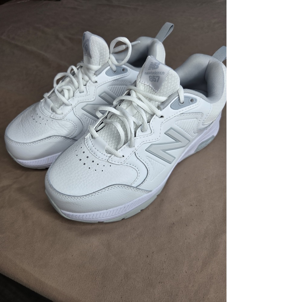 Women's New Balance 857 White Wide Width 4E Mom Sneaker Size 8.5 - Picture 4 of 13